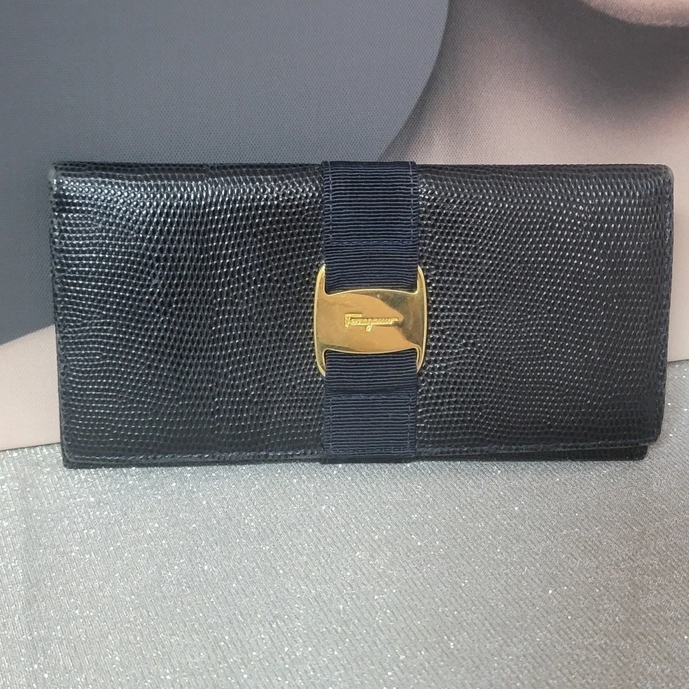 Salvatore Ferragamo Wallet Vera Navy